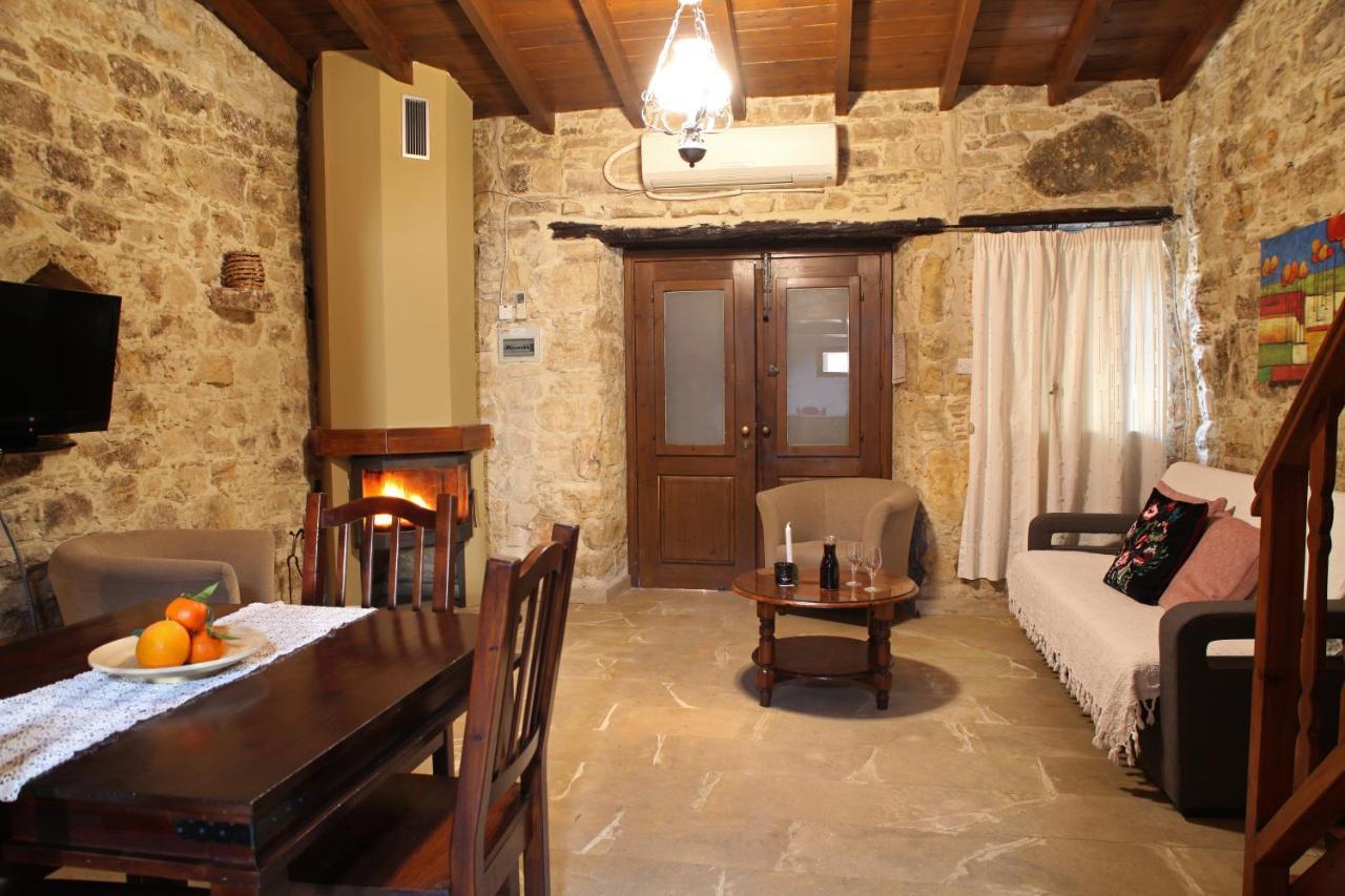 Hotel Agrovino Lofou Exterior foto
